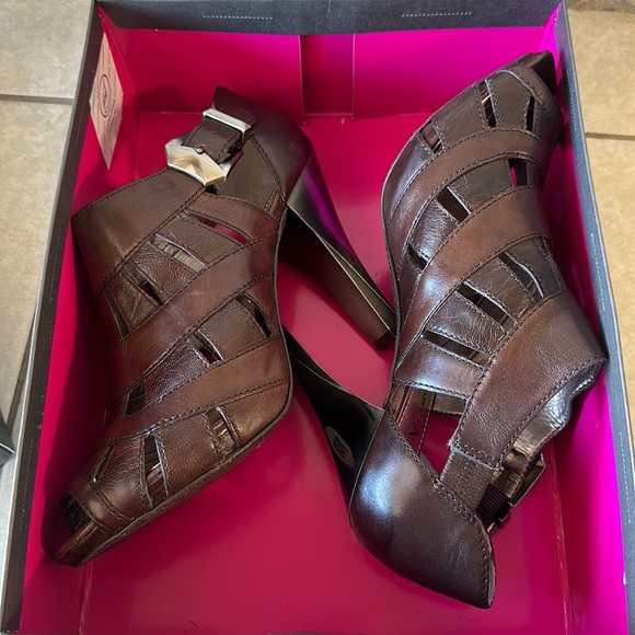 Vince Camuto Delilah Women’s Heels - Picture 11 of 11